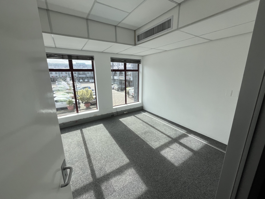 To Let commercial Property for Rent in Bo Oakdale Western Cape